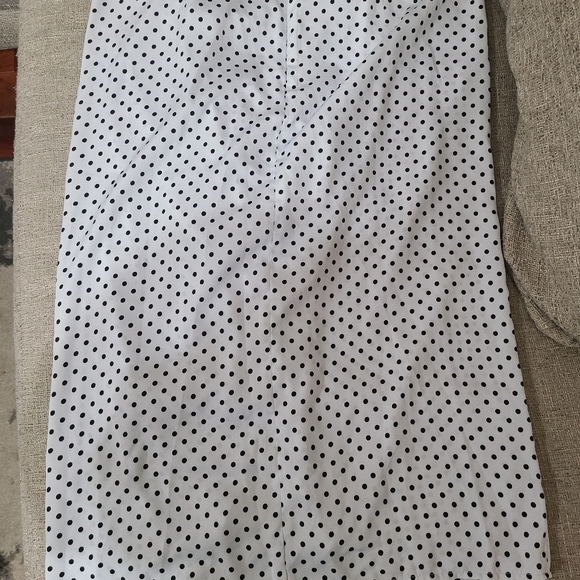 *2/$22* *NWOT* Who What Wear skirt - Picture 3 of 4